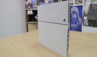 Unboxing della PS4 Bianca venduta in bundle con Destiny