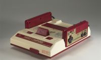 Nintendo annuncia il mini Famicom