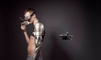 Metal Gear Man - Il braccio bionico diventa realtà: il documentario