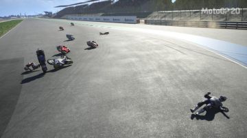 Immagine -9 del gioco MotoGP 20 per Xbox One