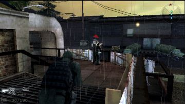 Immagine -3 del gioco SOCOM U.S. Navy SEALs Fireteam Bravo 3 per PlayStation PSP