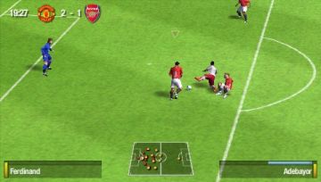 Immagine -11 del gioco FIFA 09 per PlayStation PSP