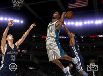 Immagine -4 del gioco NBA Live 08 per PlayStation 2