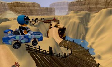 Immagine -10 del gioco ModNation Racers   per PlayStation PSP