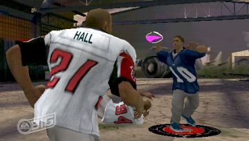 Immagine -9 del gioco NFL Street 3 per PlayStation PSP