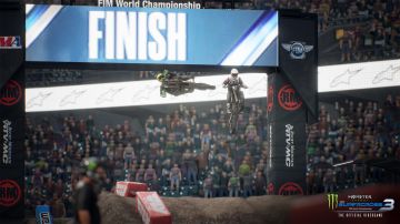 Immagine -3 del gioco Monster Energy Supercross - The Official Videogame 3 per Xbox One