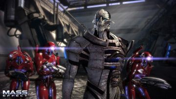 Immagine -4 del gioco Mass Effect Trilogy per Xbox 360