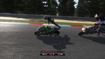 Immagine -3 del gioco MotoGP 15 per Xbox 360