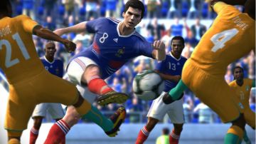 Immagine 4 del gioco Pro Evolution Soccer 2011 per Xbox 360