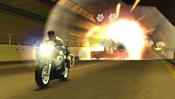 Immagine -5 del gioco Pursuit Force per PlayStation PSP