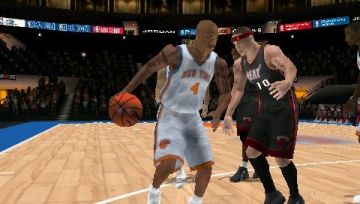 Immagine -15 del gioco NBA 2K12 per PlayStation PSP