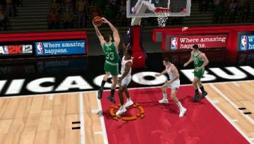 Immagine -13 del gioco NBA 2K12 per PlayStation PSP