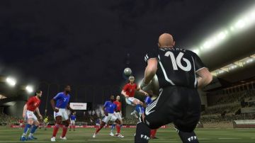 Immagine -2 del gioco Pro Evolution Soccer 6 per Xbox 360