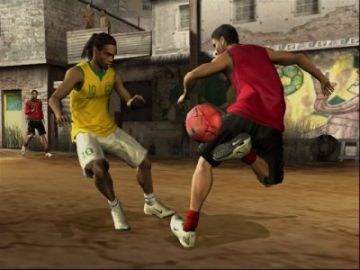 Immagine -2 del gioco FIFA Street 2 per PlayStation 2