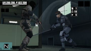 Immagine -4 del gioco Metal Gear Acid per PlayStation PSP