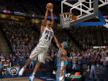 Immagine -15 del gioco NBA Live 07 per PlayStation 2