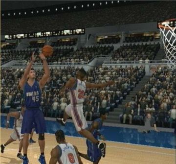 Immagine -15 del gioco NBA Live 2003 per PlayStation 2
