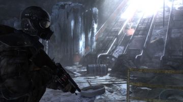 Immagine -2 del gioco Metro 2033 per Xbox 360