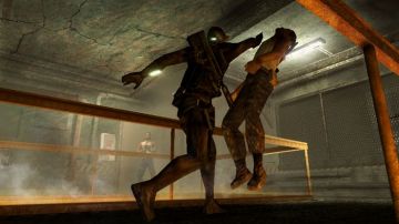 Immagine -5 del gioco Tom Clancy's Splinter Cell Essentials per PlayStation PSP