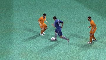 Immagine -2 del gioco UEFA Champions League 2006-2007 per PlayStation PSP