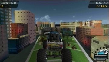 Immagine -6 del gioco Monster Jam: Assalto Urbano per PlayStation PSP