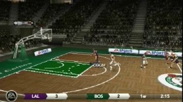 Immagine -1 del gioco NBA Live 09 per PlayStation PSP
