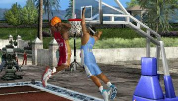 Immagine -9 del gioco NBA Ballers Rebound per PlayStation PSP