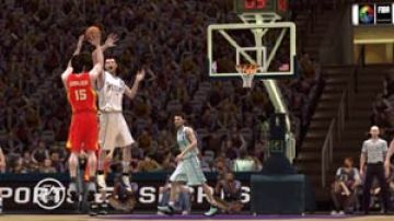 Immagine -17 del gioco NBA Live 08 per PlayStation PSP