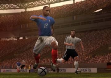 Immagine -3 del gioco Euro 2004 per PlayStation 2