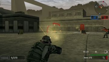 Immagine -12 del gioco SOCOM U.S. Navy SEALs Fireteam Bravo 2 per PlayStation PSP